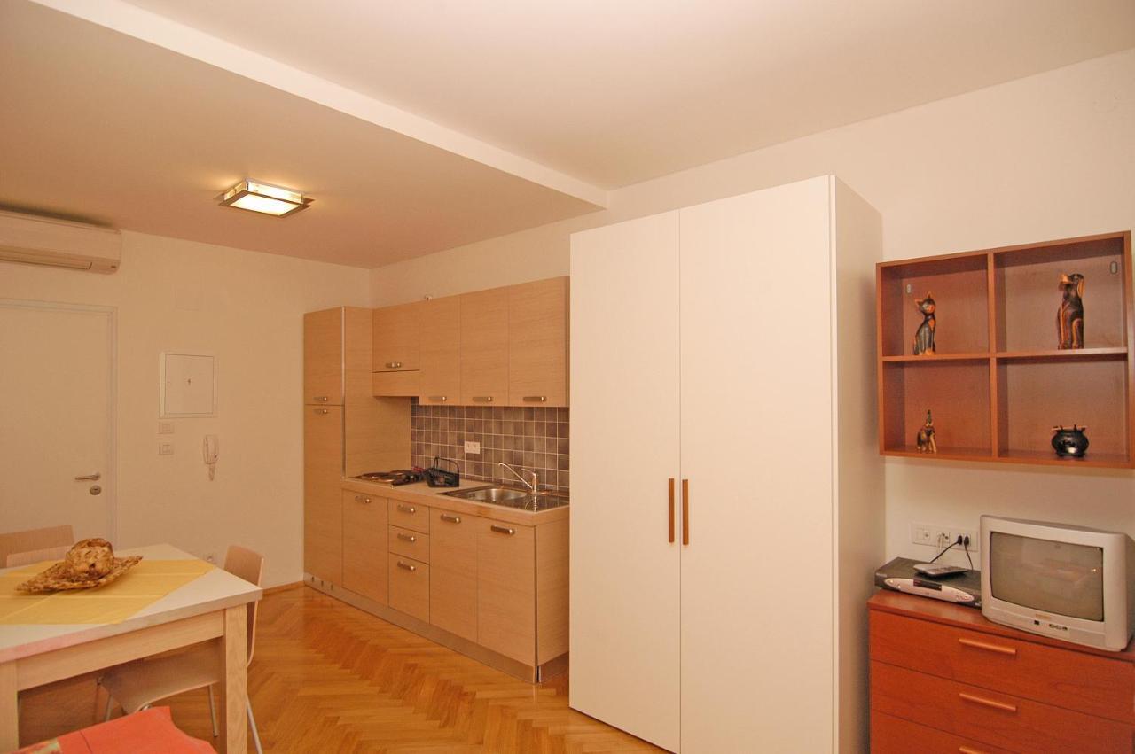 Residence La Familia Πράγα Εξωτερικό φωτογραφία